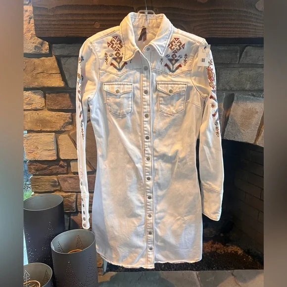 StetsonEmbroidered White Long Sleeve Dress Small - Picture 5 of 10